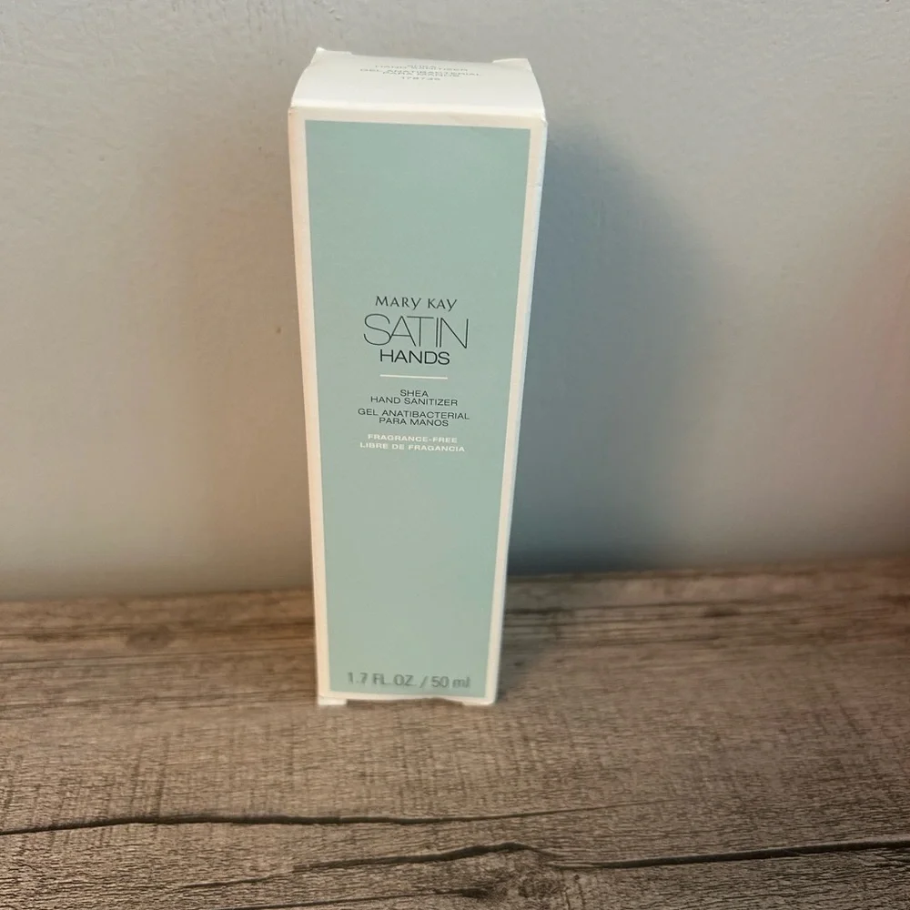 Mary Kay Satin Hands Hand Sanitizer Gel - Light Blue‎